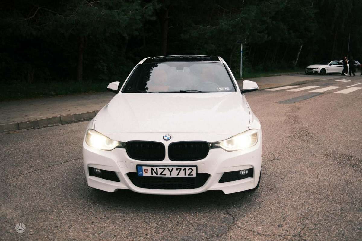 BMW 328, 2.0 l., Седан