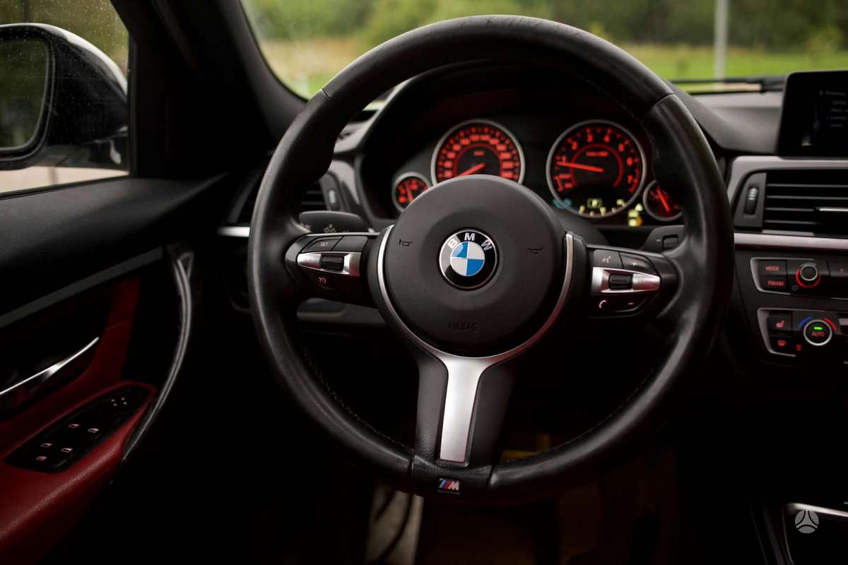 BMW 328, 2.0 l., Седан