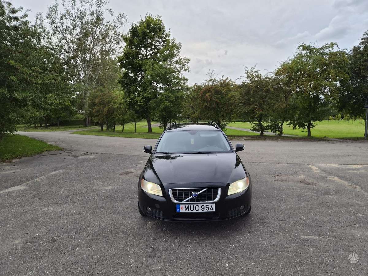 Volvo V70, 2.4 l., wagon
