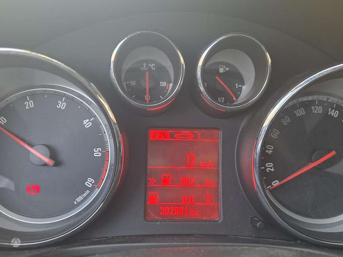 Opel Insignia, 2.0 l., Универсал