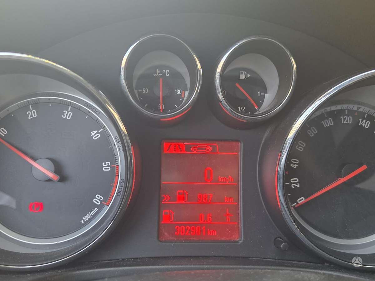 Opel Insignia, 2.0 l., wagon