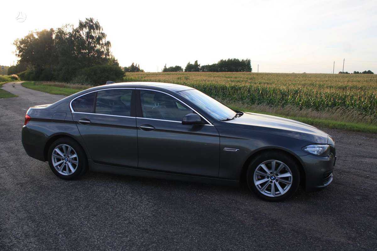 BMW 528, 2.0 l., Седан