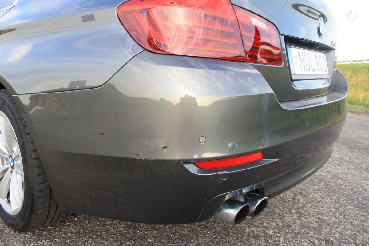 BMW 528, 2.0 l., Седан