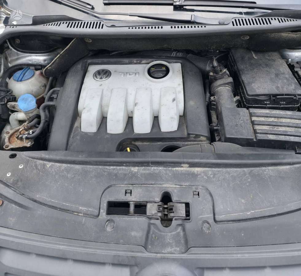Volkswagen Caddy - 9