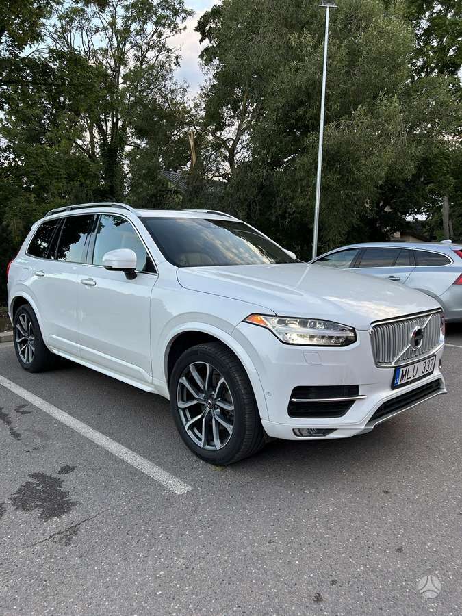 Volvo XC90 - 5