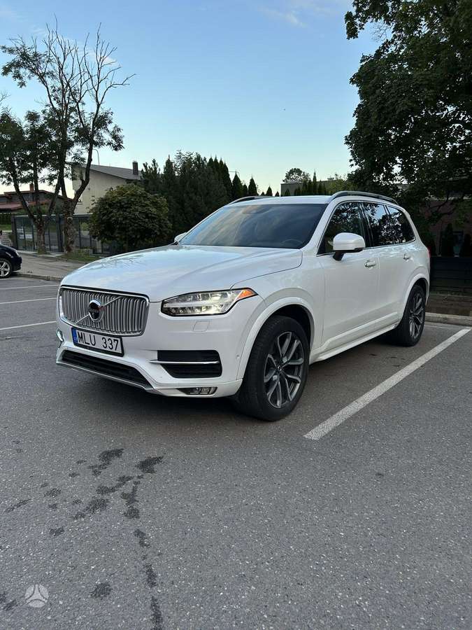 Volvo XC90 - 6