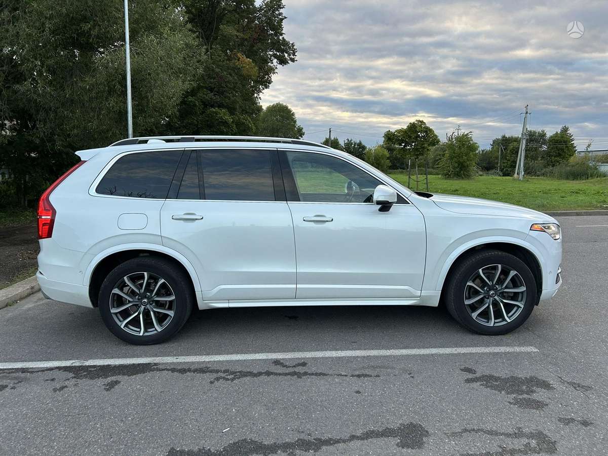 Volvo XC90 - 3