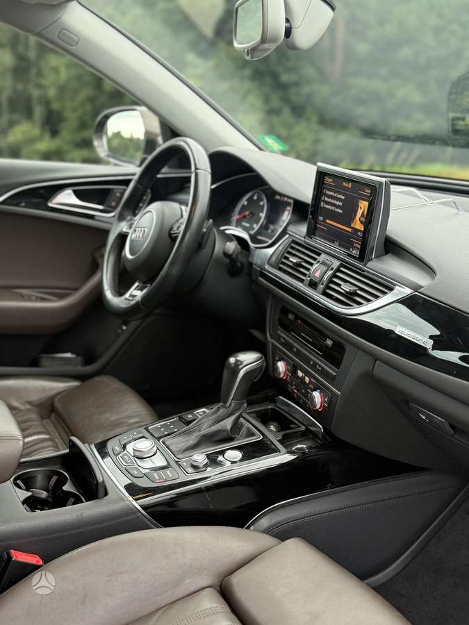 Audi A6 allroad, 3.0 l., Универсал