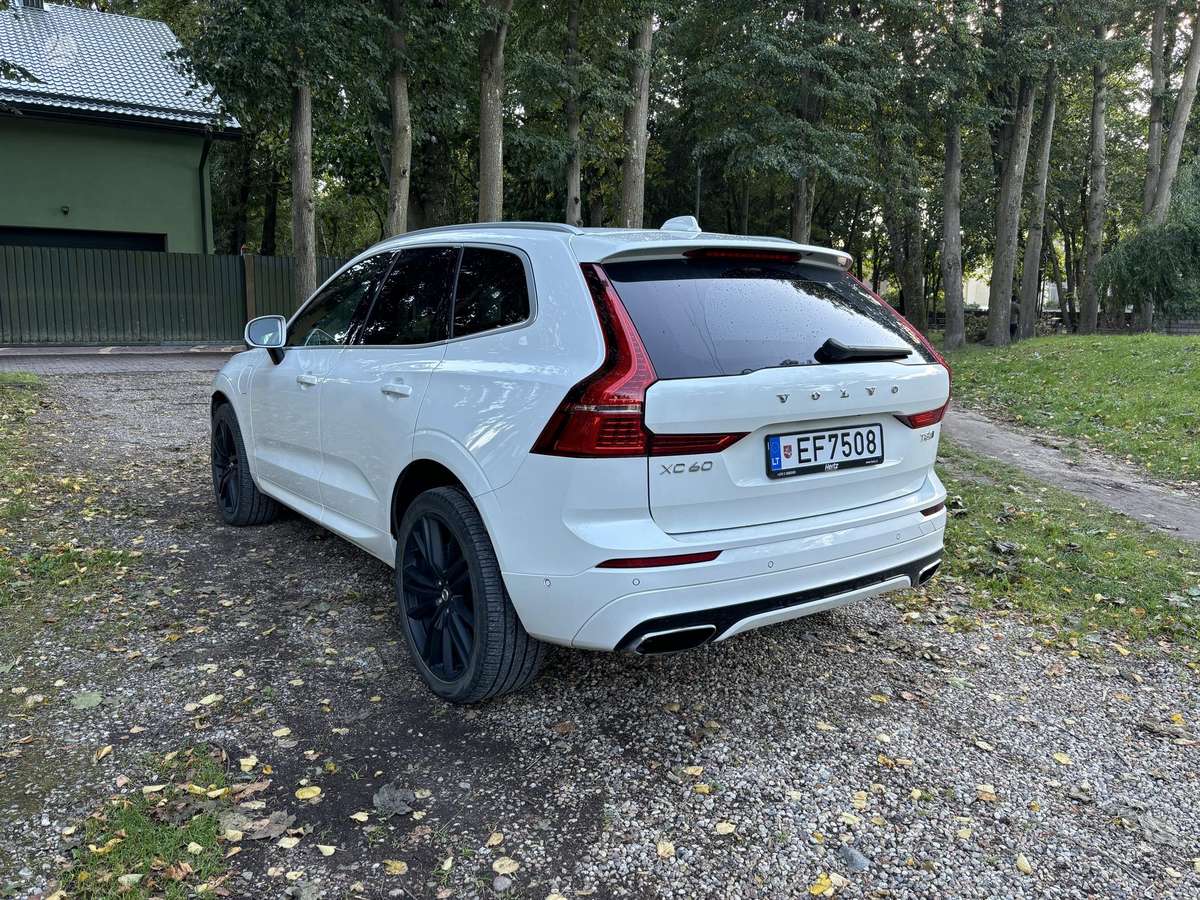 Volvo XC60 - 8