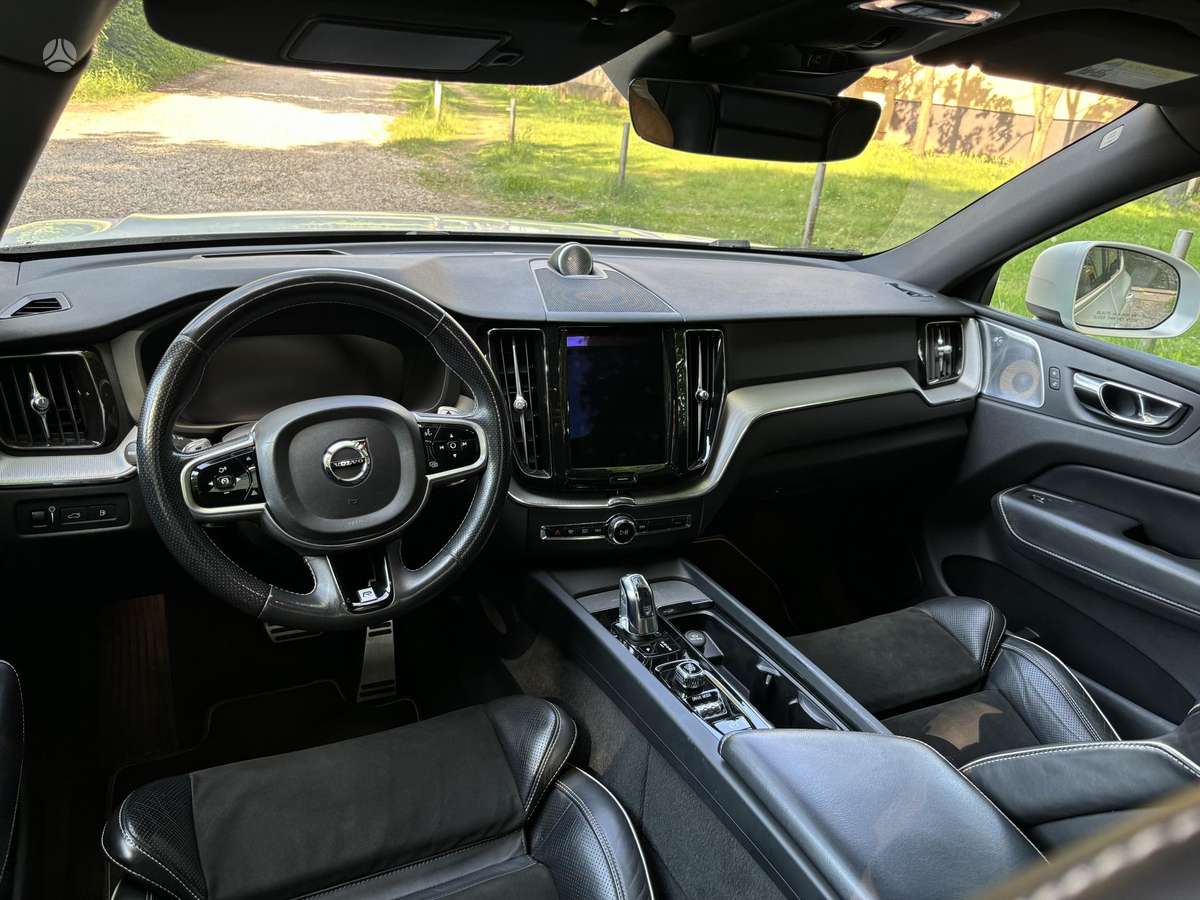 Volvo XC60 - 10