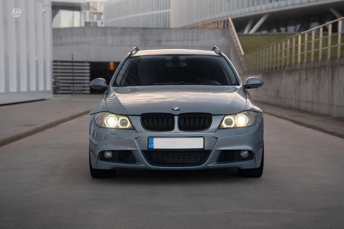 BMW 320, 2.0 l., Универсал