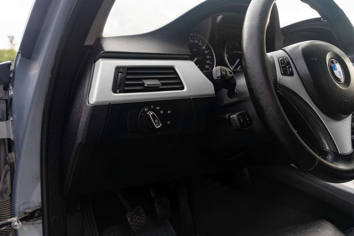 BMW 320, 2.0 l., Универсал