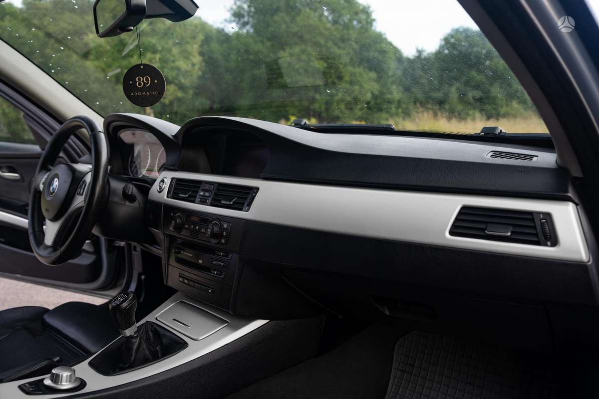 BMW 320, 2.0 l., Универсал
