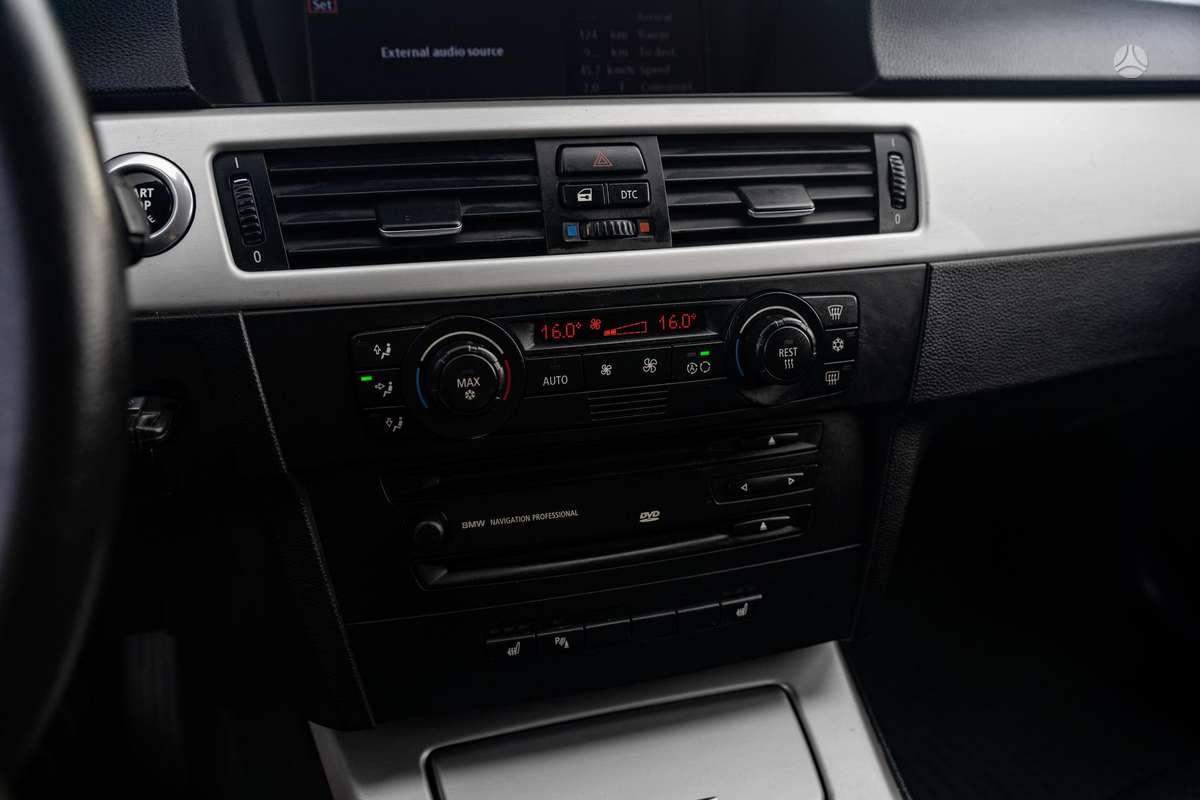 BMW 320, 2.0 l., Универсал