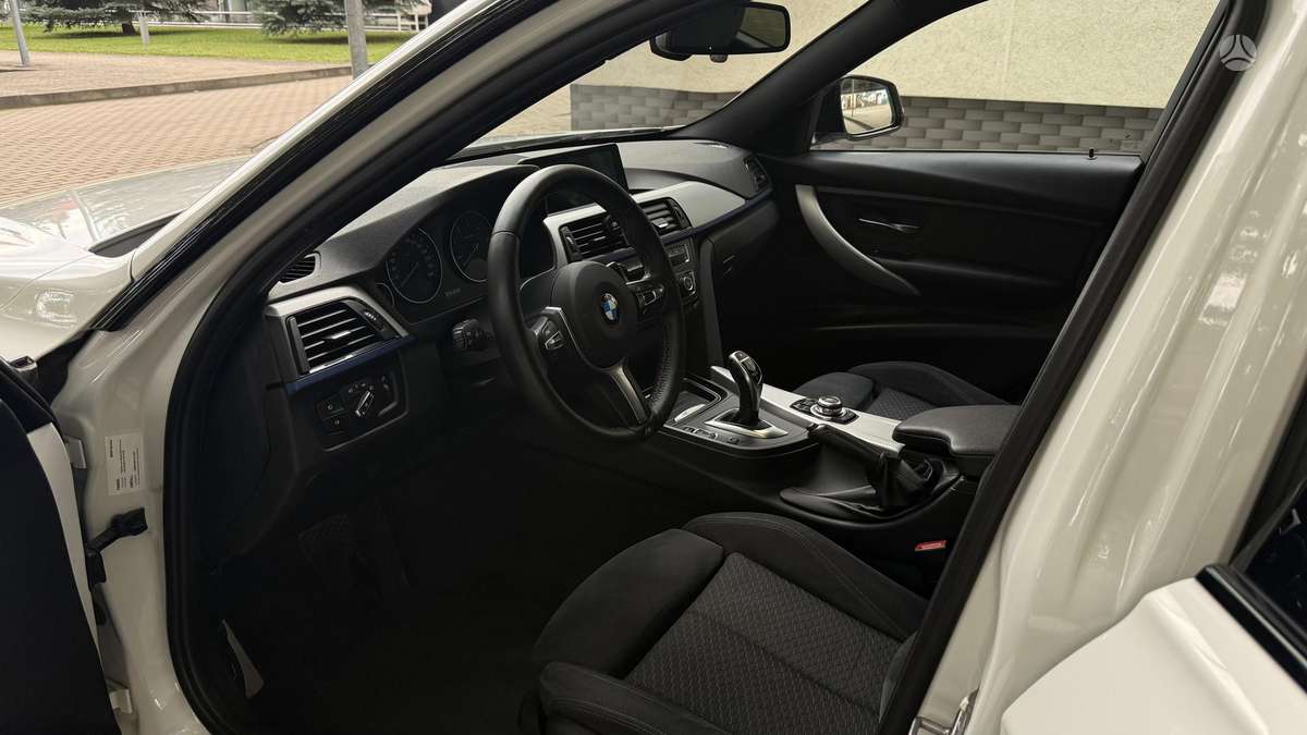 BMW 320, 2.0 l., Универсал