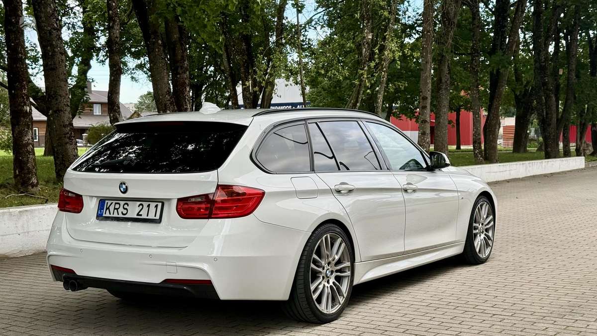 BMW 320, 2.0 l., wagon