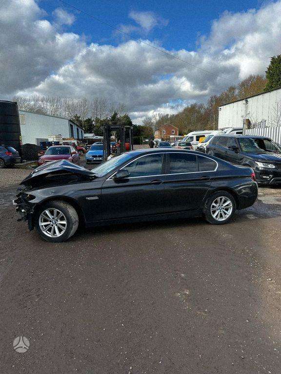 BMW 5 serija