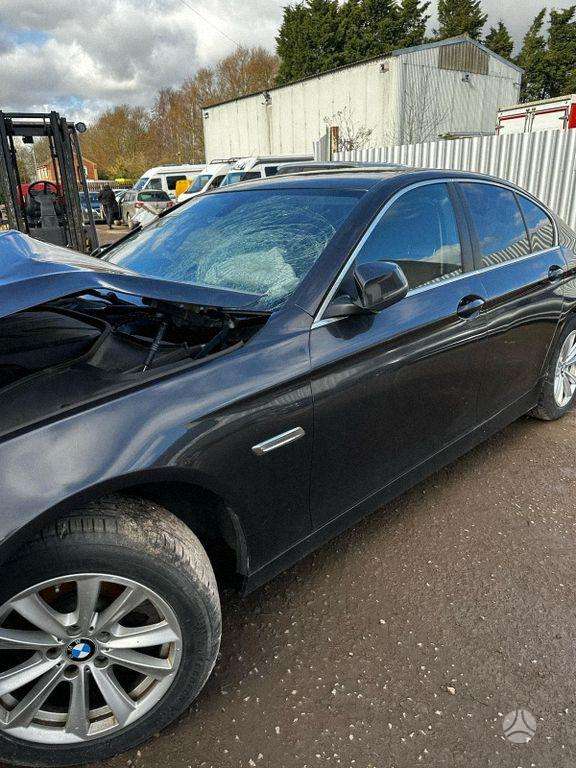 BMW 5 serija