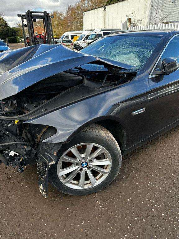 BMW 5 serija