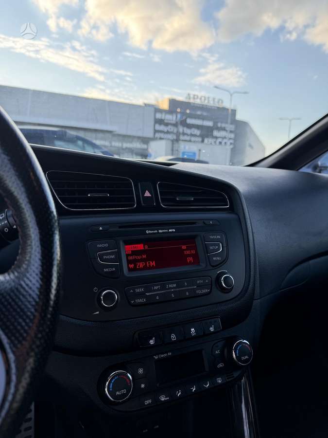 Kia Ceed, 1.6 l., Купе (coupe)