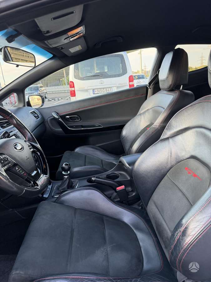 Kia Ceed, 1.6 l., coupe