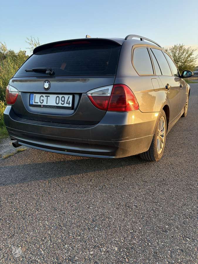 BMW 320, 2.0 l., wagon
