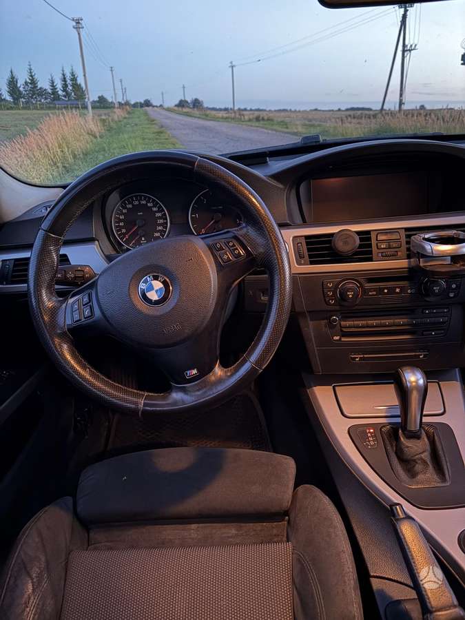 BMW 320, 2.0 l., wagon