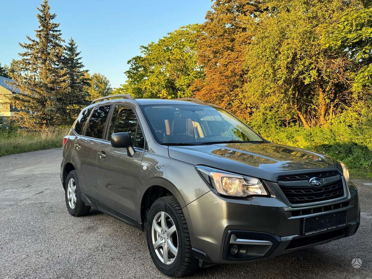 Subaru Forester, 2.0 l., hatchback