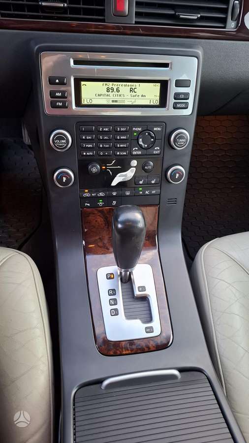 Volvo S80 - 12