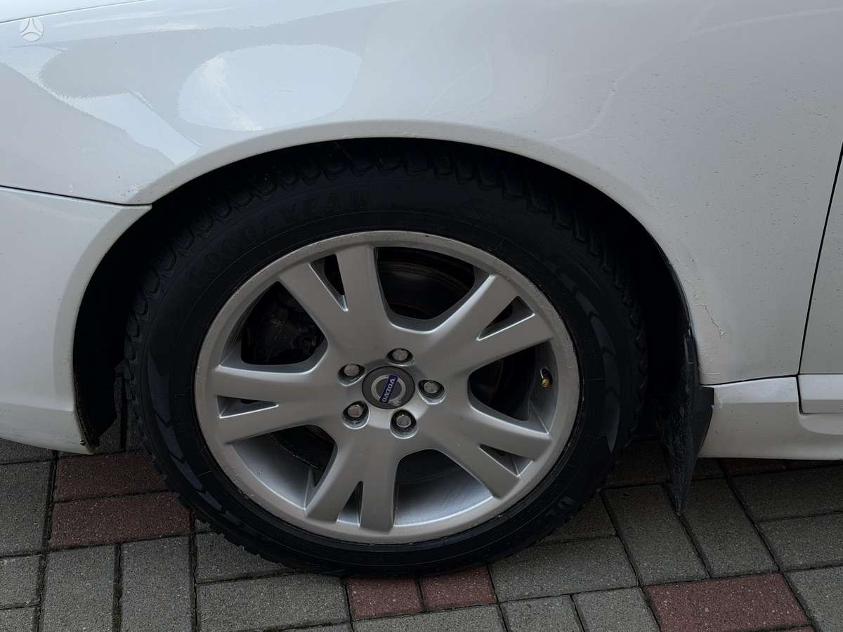 Volvo V70, 2.0 l., wagon