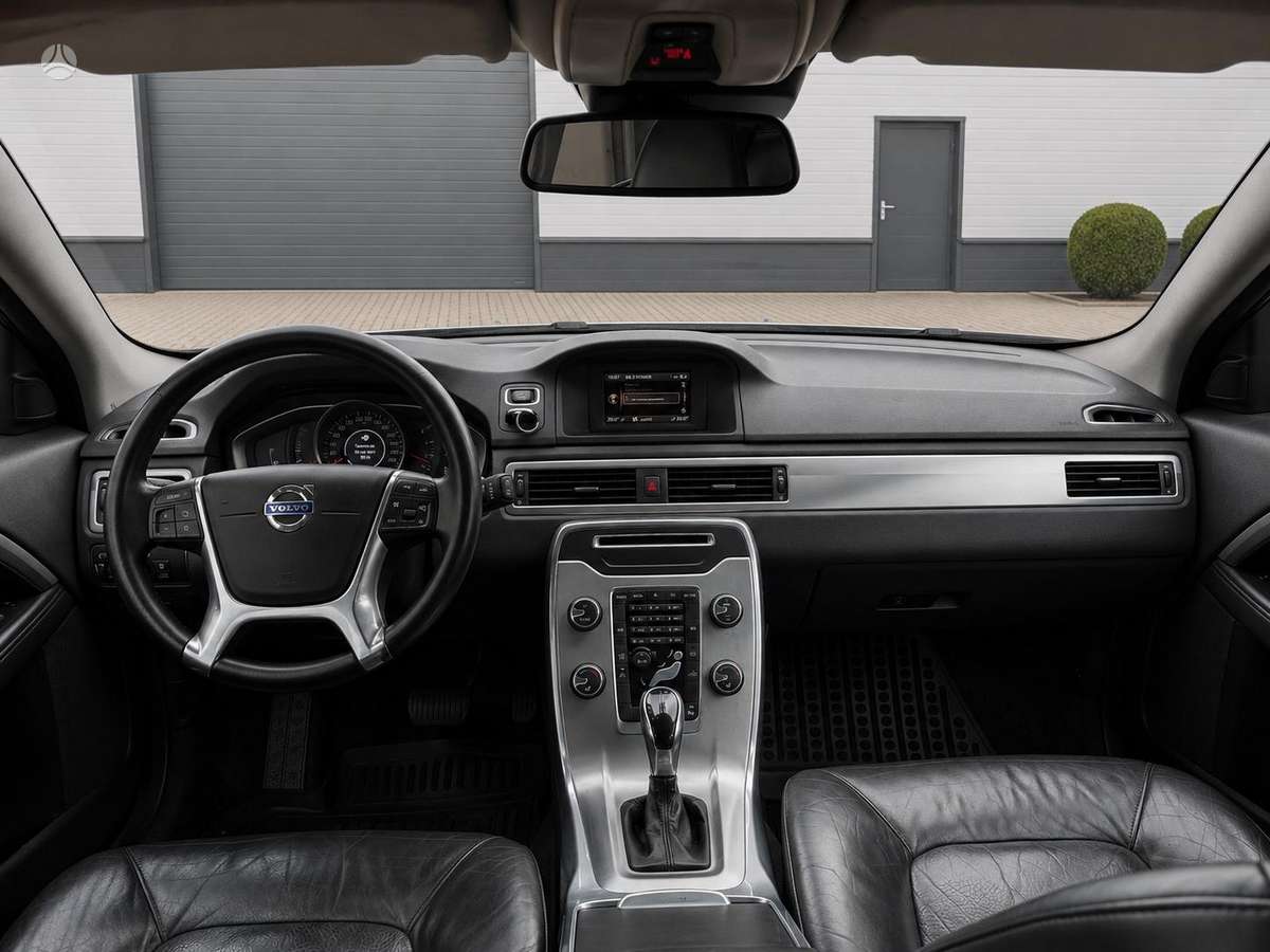Volvo V70, 2.0 l., Универсал