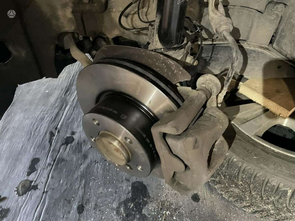 BMW 118, 2.0 l., Хэтчбек