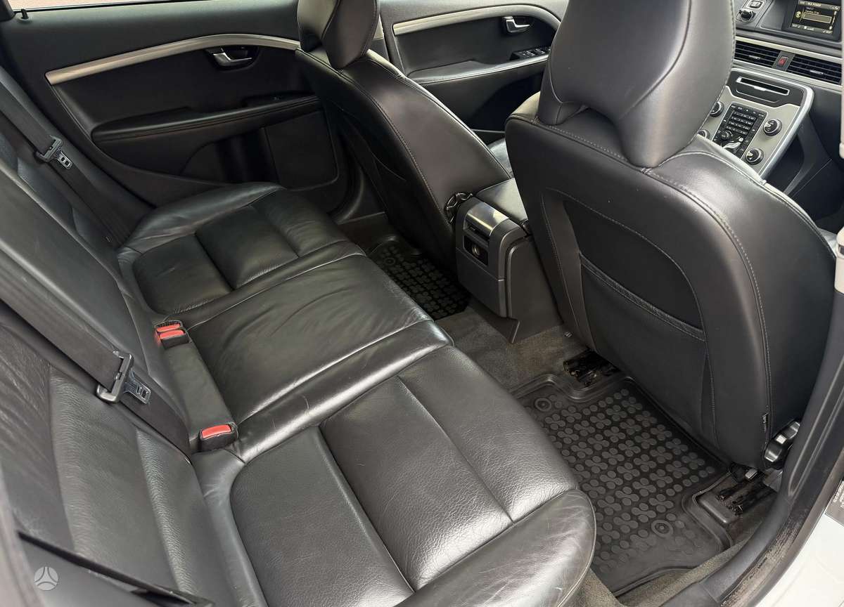 Volvo V70, 2.0 l., Универсал