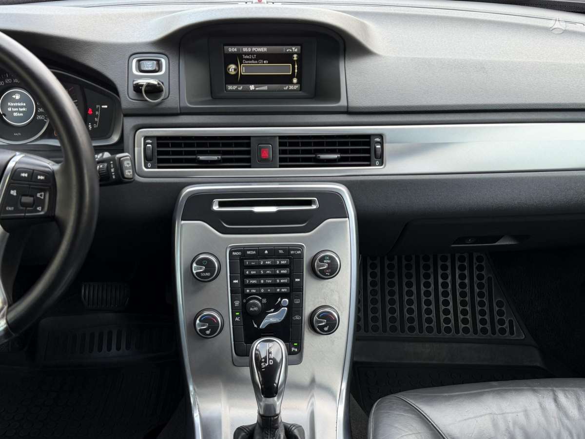 Volvo V70, 2.0 l., Универсал