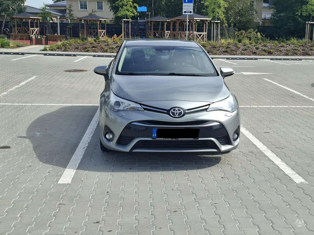 Toyota Avensis