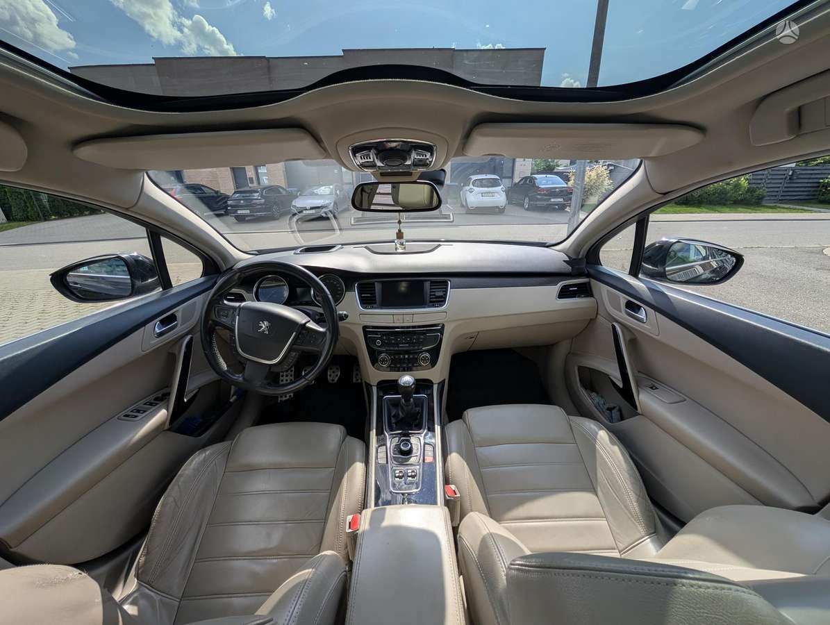Peugeot 508 - 8
