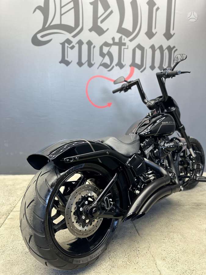 Harley-Davidson BREAKOUT 1800cc, чопперы / круизеры / custom