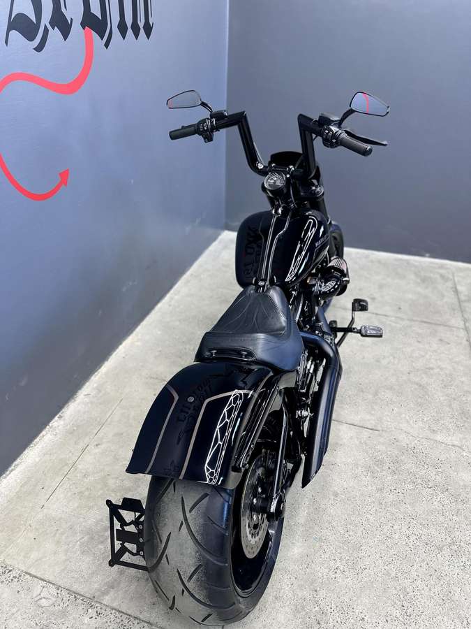 Harley-Davidson BREAKOUT 1800cc, чопперы / круизеры / custom