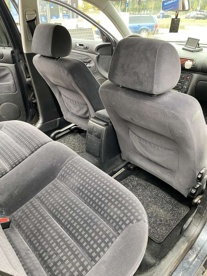Volkswagen Passat - 6