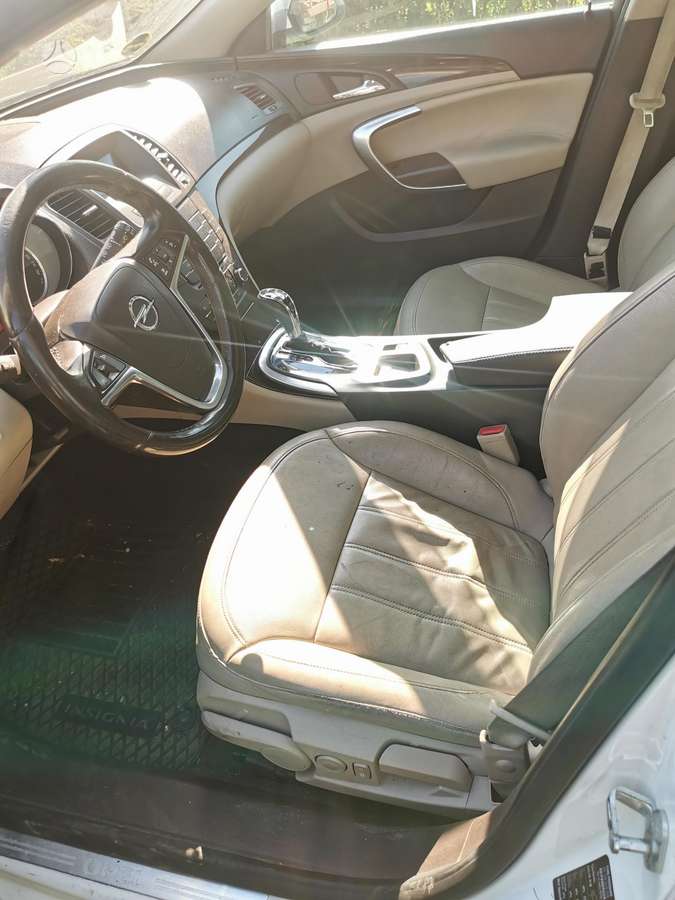 Opel Insignia, 2.0 l., Универсал