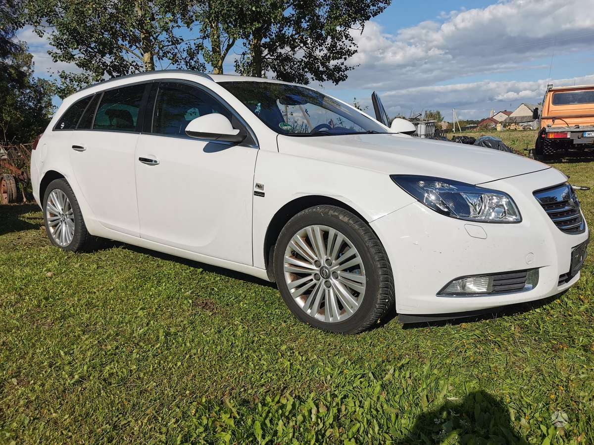 Opel Insignia, 2.0 l., Универсал