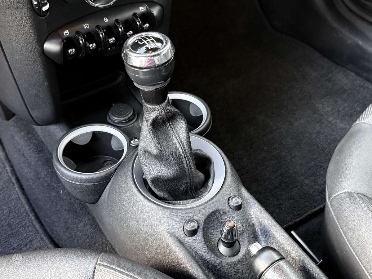 Mini Cooper S, 1.6 l., coupe