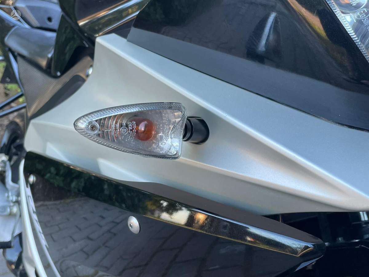 Yamaha YZF 125cc, superbikes