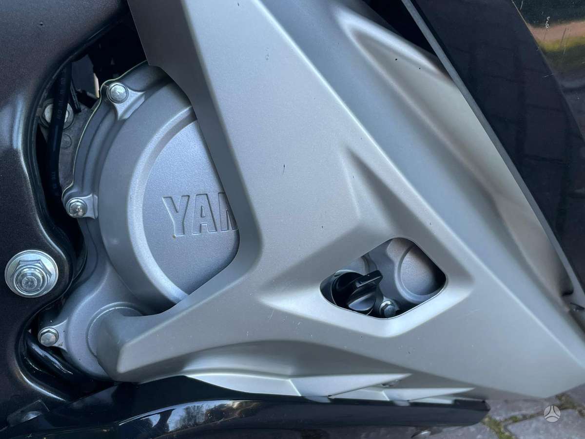 Yamaha YZF 125cc, superbikes