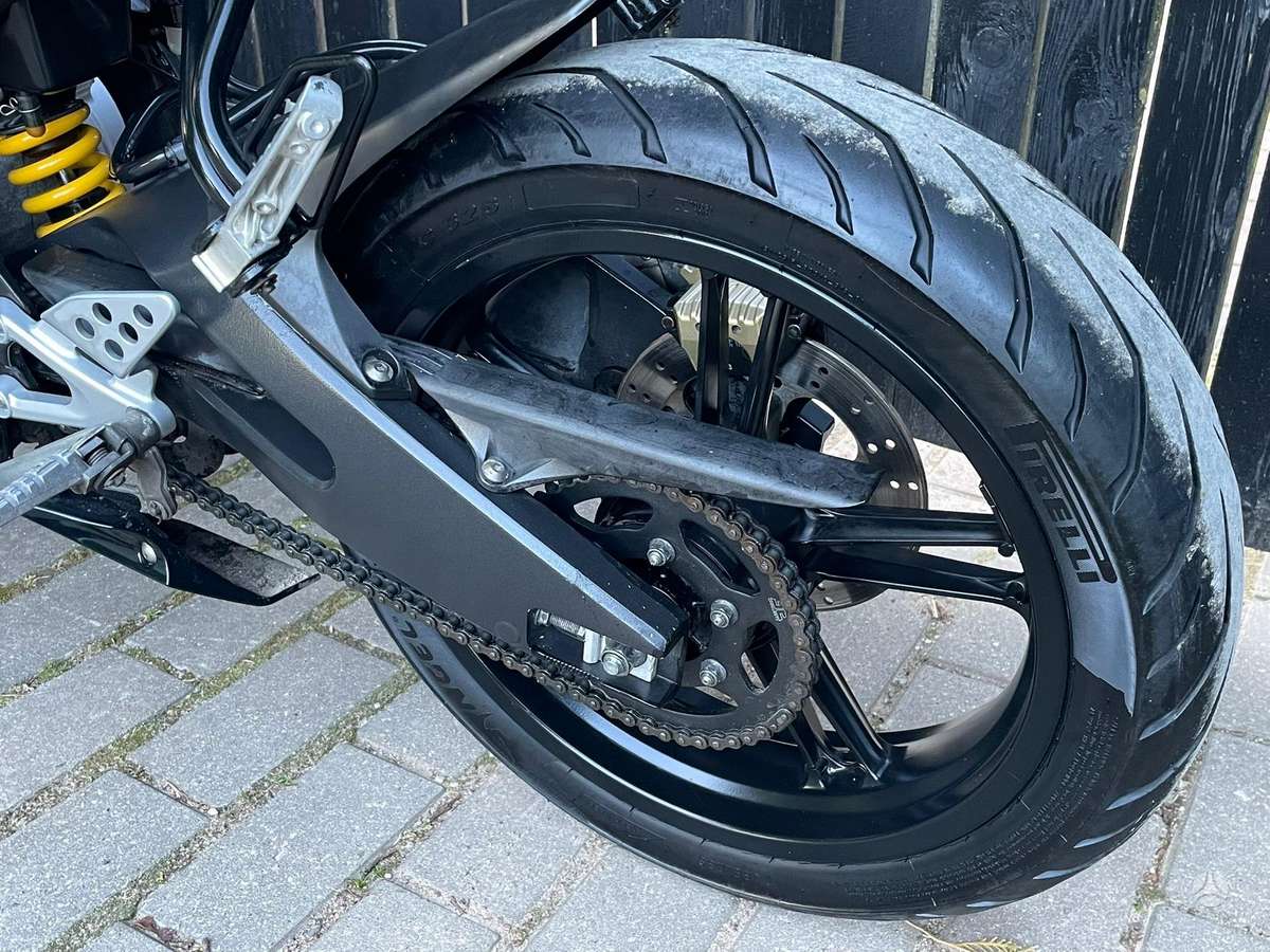 Yamaha YZF 125cc, superbikes