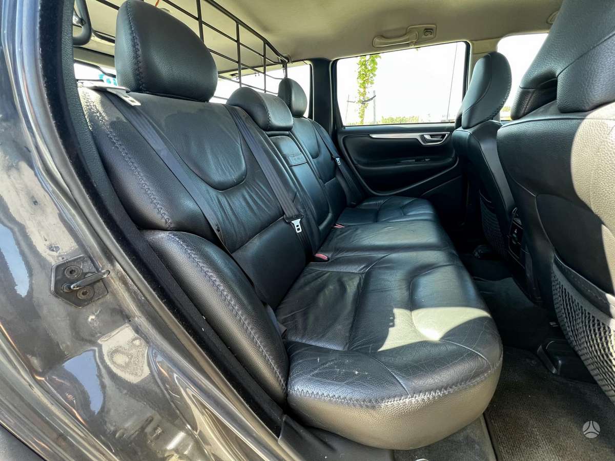 Volvo XC70, 2.4 l., Универсал