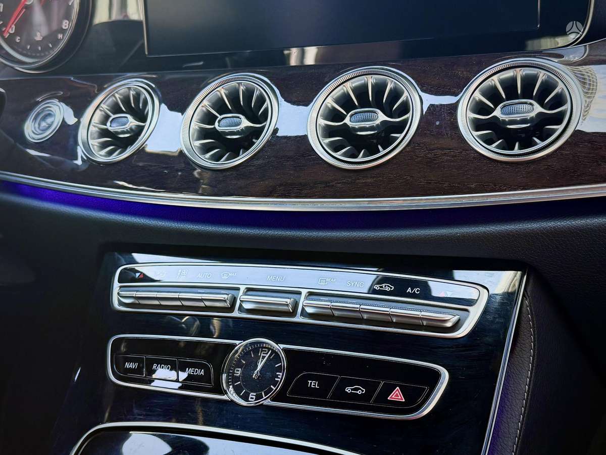 Mercedes-Benz E400, 3.0 l., Кабриолет