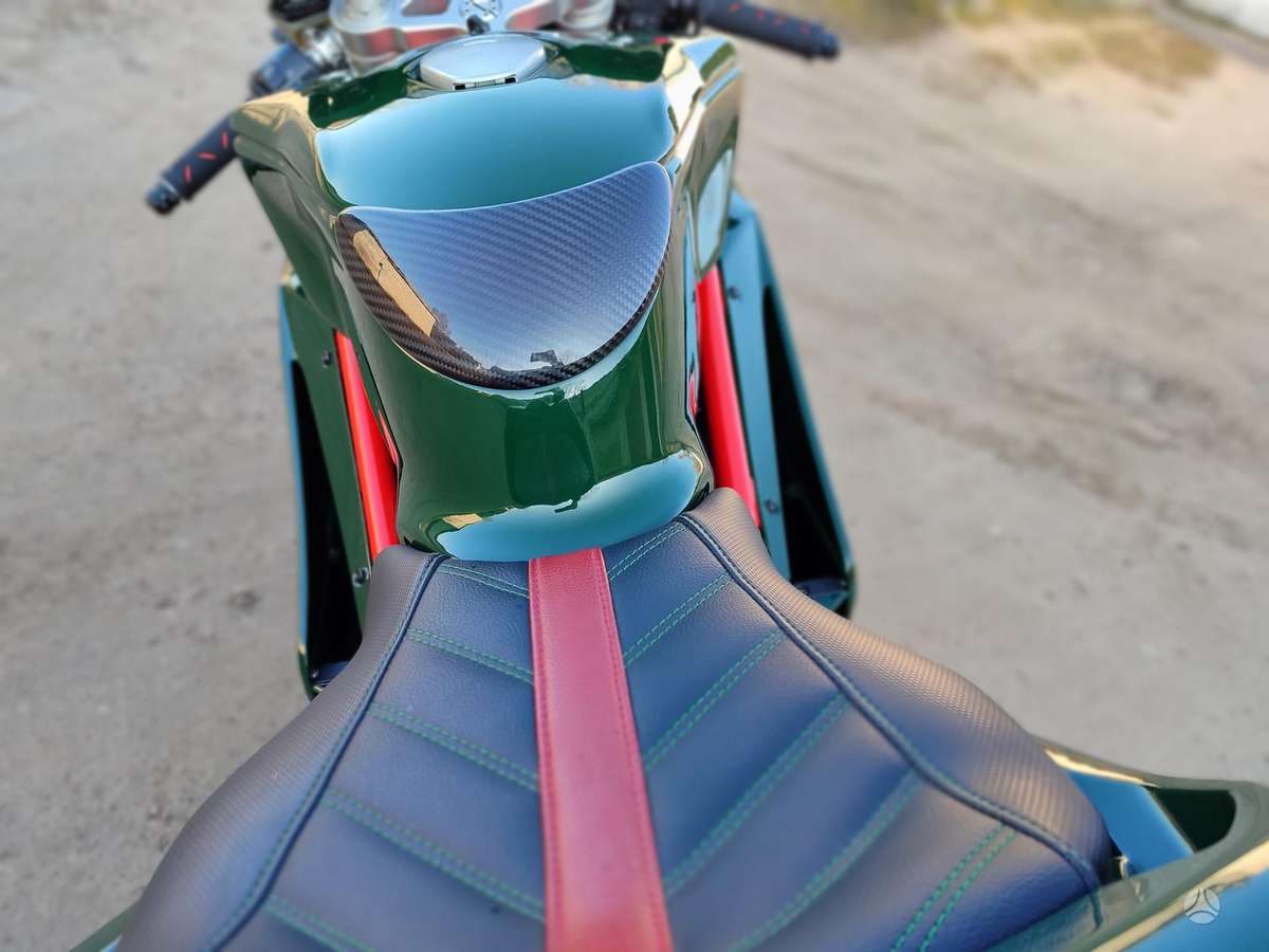 Ducati 749 749cc, спортбайки / superbikes