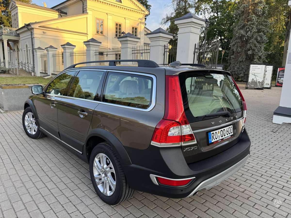 Volvo XC70, 2.4 l., Универсал