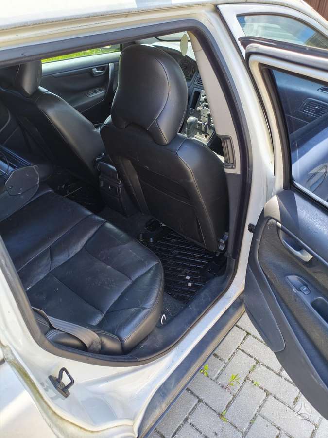 Volvo V70, 2.4 l., Универсал